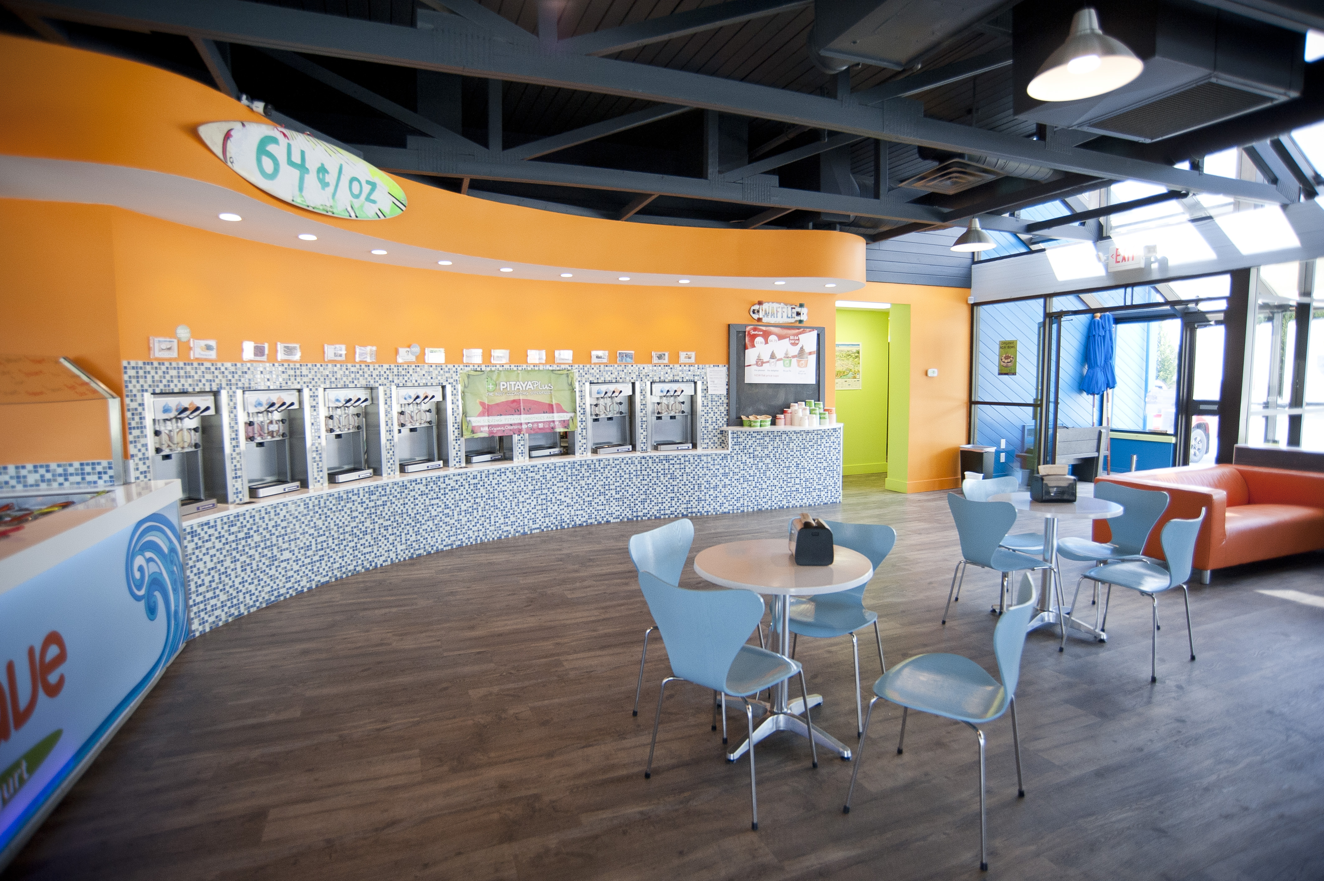 Peachwave Frozen Yogurt