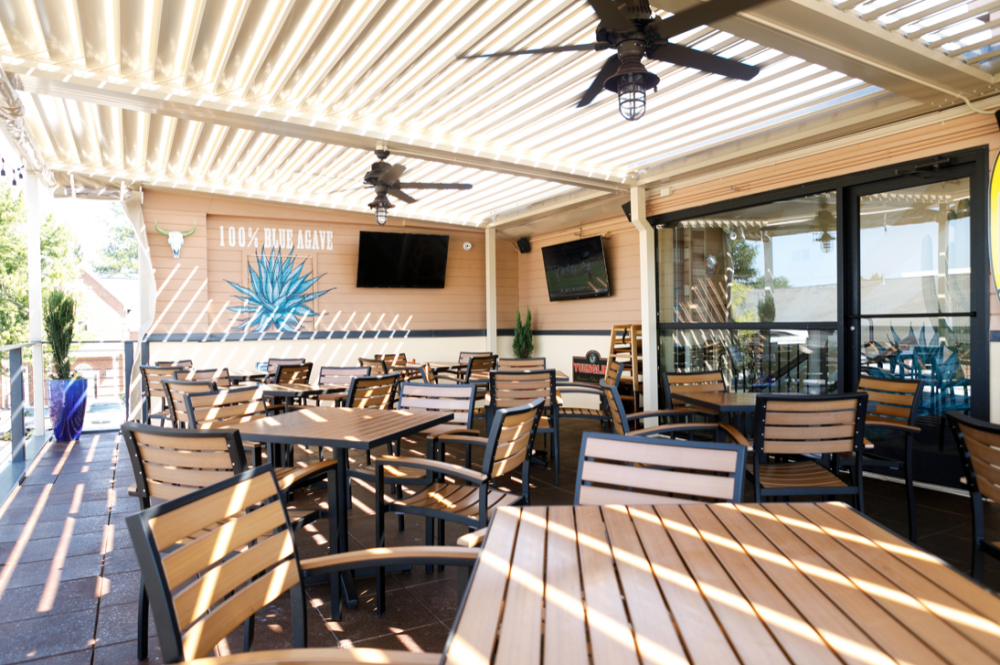 Alpharetta Freestanding Restaurant, Bar w/Rooftop Deck for Sale w/Real