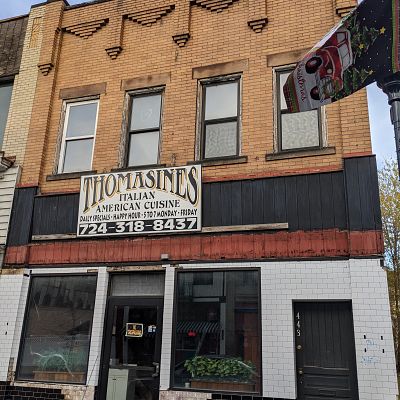 Ambridge, PA Restaurant for sale: amazing restaurant/ bar real estate with 6 rooms on second floor could be converted to two (2 bed apartments)