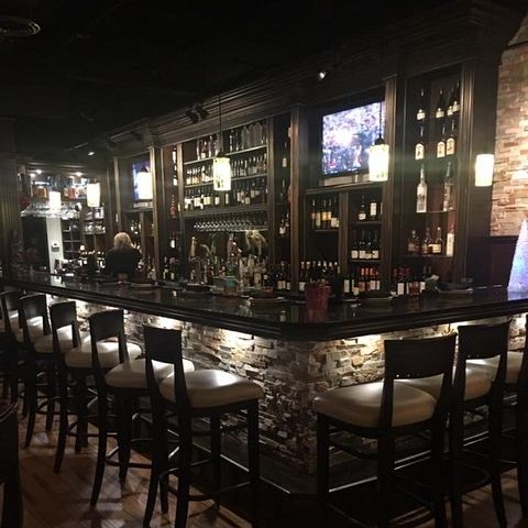 Oswego, IL Restaurant for sale: Beautifully decorated with lots of wood and stone,Perfect for just about any cuisine Oswego, IL Restaurant for sale: Beautifully decorated with lots of wood and stone,Perfect for just about any cuisine